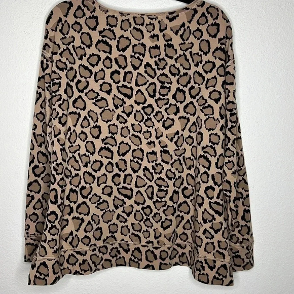 Rachel Hollis Cheetah Print Crew neck Sweatshirt Size Large - Picture 4 of 8